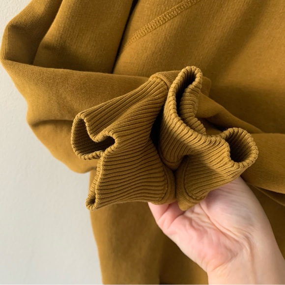 Everlane sweatshirt - Picture 5 of 7